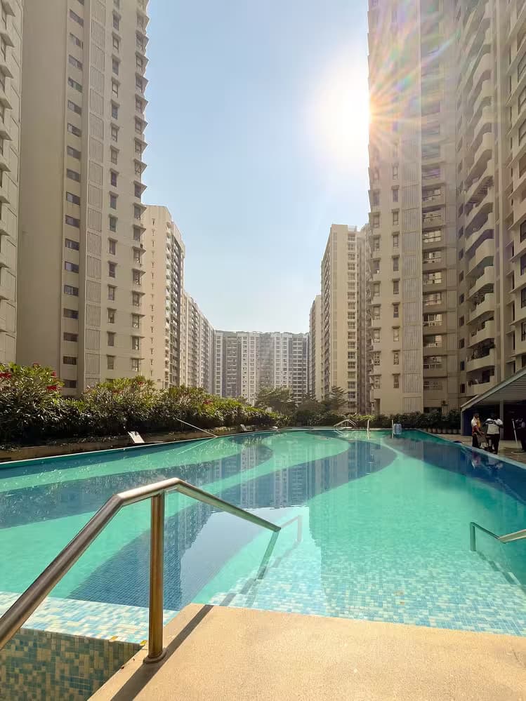 2 BHK in L&T Emerald Isle