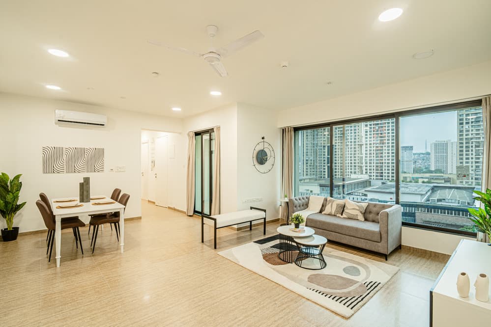 3 BHK in Mahindra Splendour