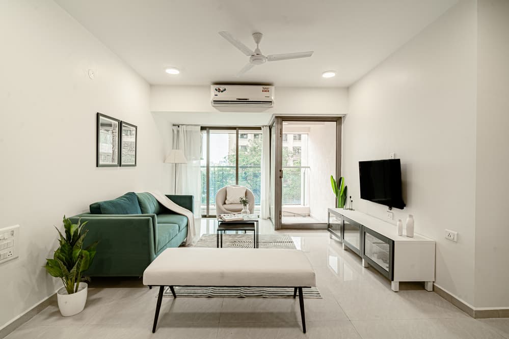 3 BHK in Raheja Vistas